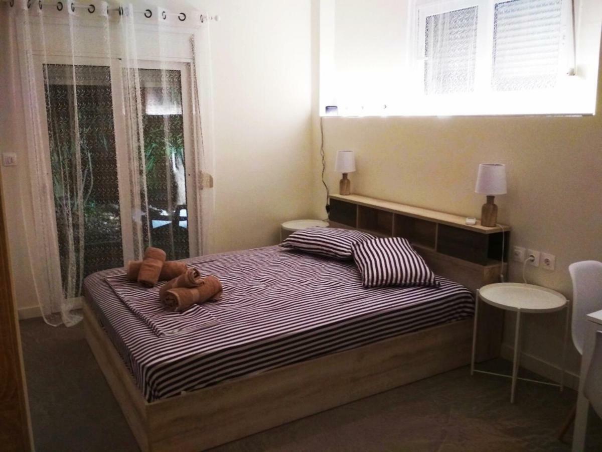 Apartament Two Neos Kosmos *